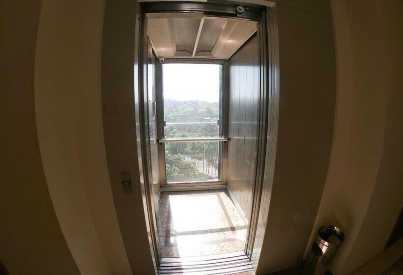 Condomínio Flat Piemonte