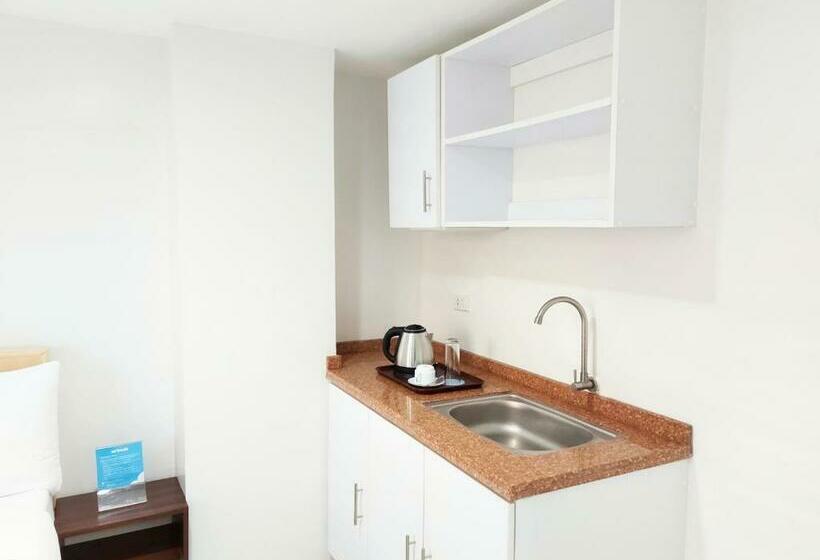 ホテル Airobedz Near Bgc