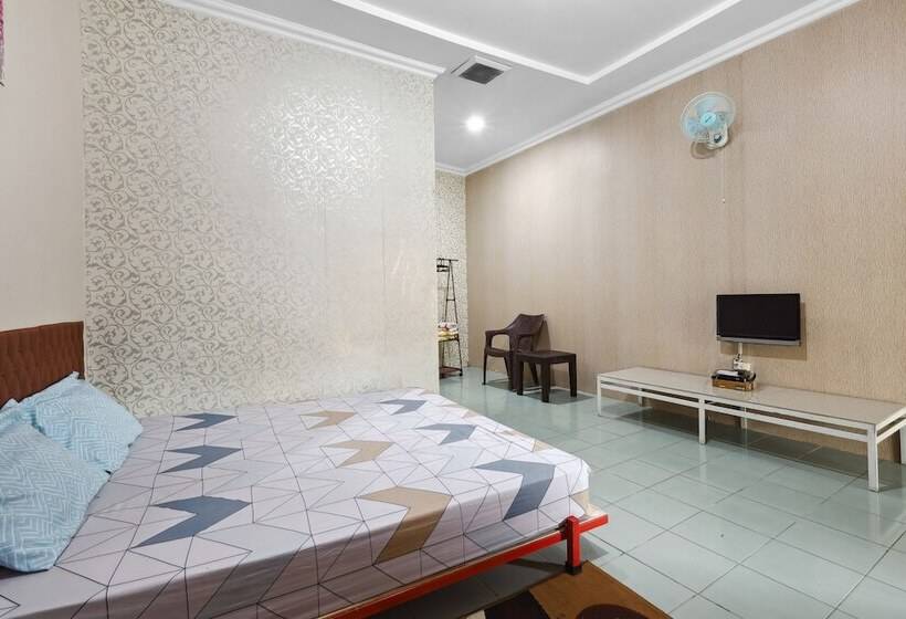 酒店 Losmen Yosi Carita