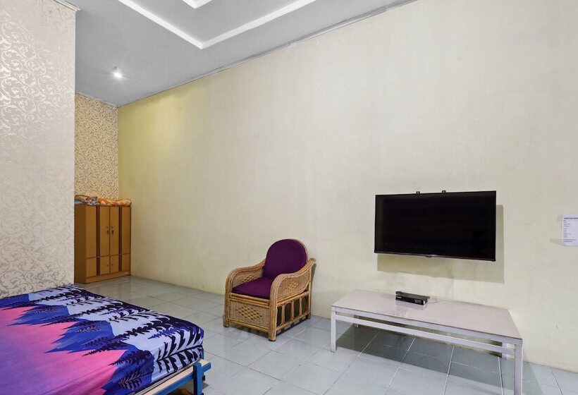 酒店 Losmen Yosi Carita