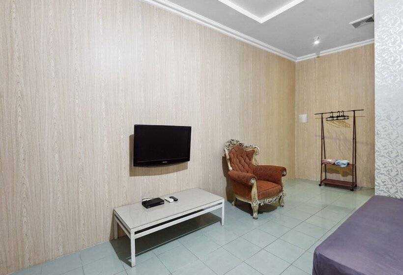 酒店 Losmen Yosi Carita