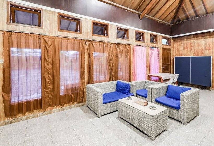 酒店 Losmen Yosi Carita