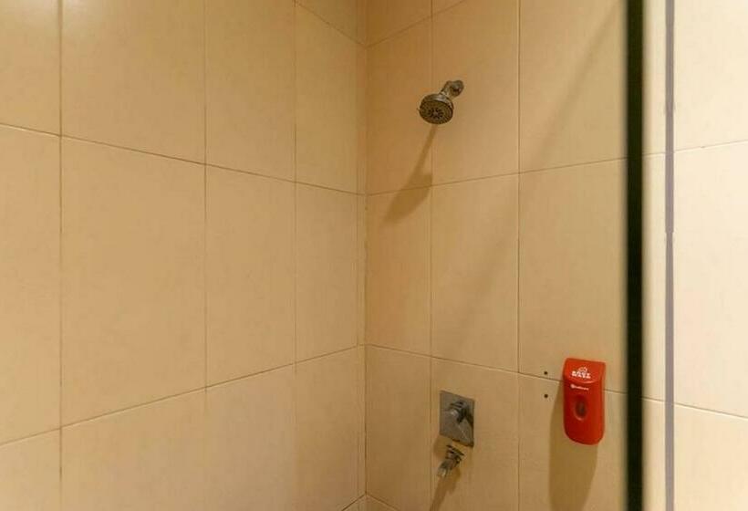 בית מלון כפרי Urbanview  Raja Jambi