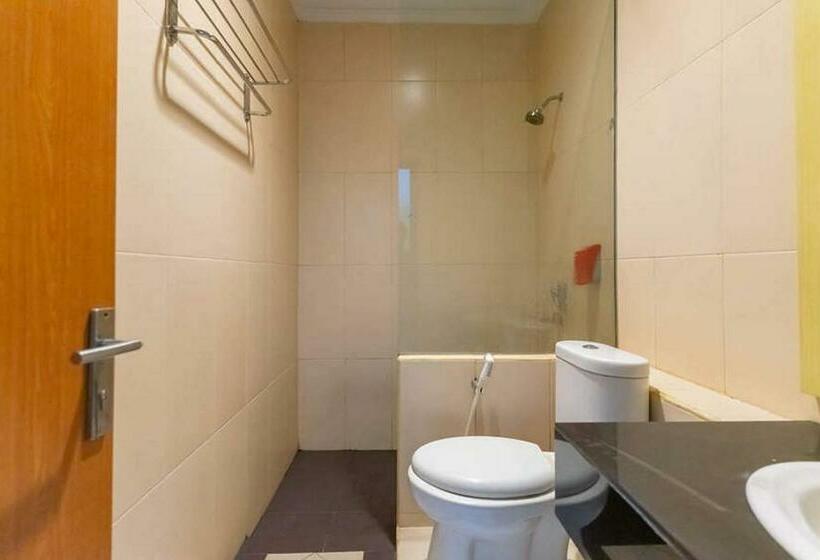 בית מלון כפרי Urbanview  Raja Jambi