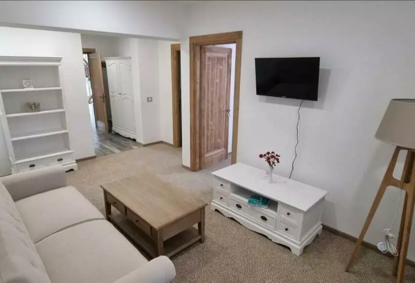 هتل Vale Humor Residence
