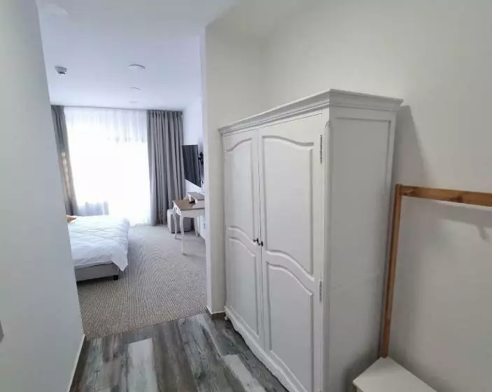 هتل Vale Humor Residence