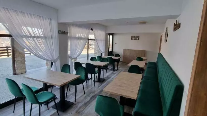 هتل Vale Humor Residence