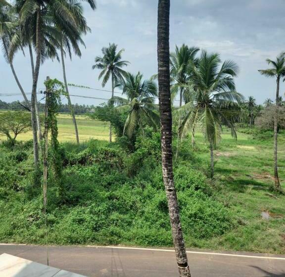 Majatalo Meera S Guest Houses