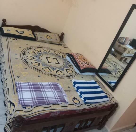 Majatalo Meera S Guest Houses