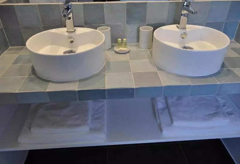 ペンション Ti Laouen Chambres D Hôtes Et Gite