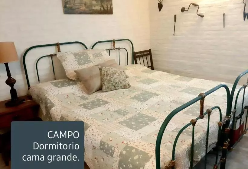 Aamiaismajoitus (B&B) Masia Del Viento