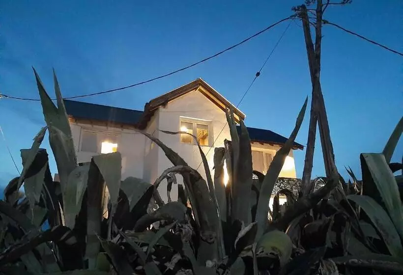 Aamiaismajoitus (B&B) Masia Del Viento