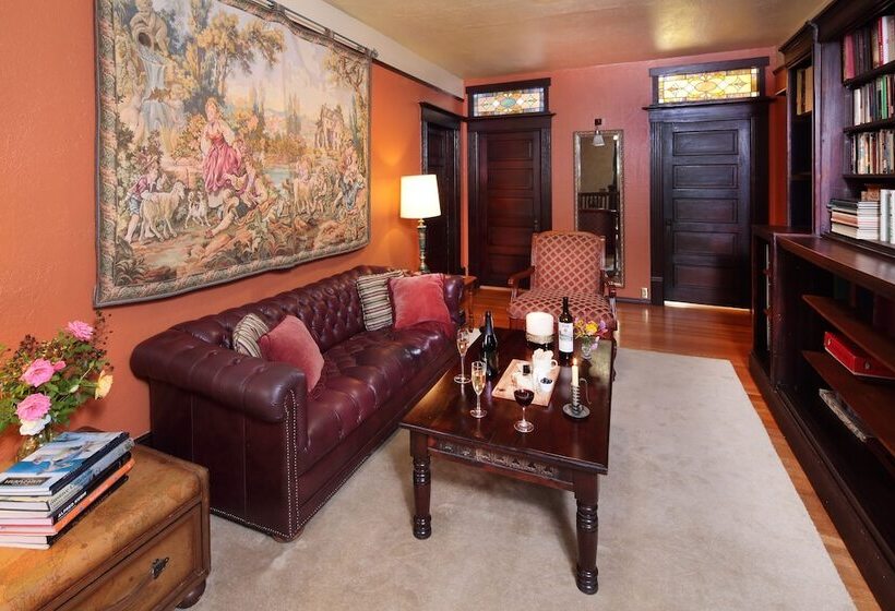 住宿加早餐 Pinschower Inn