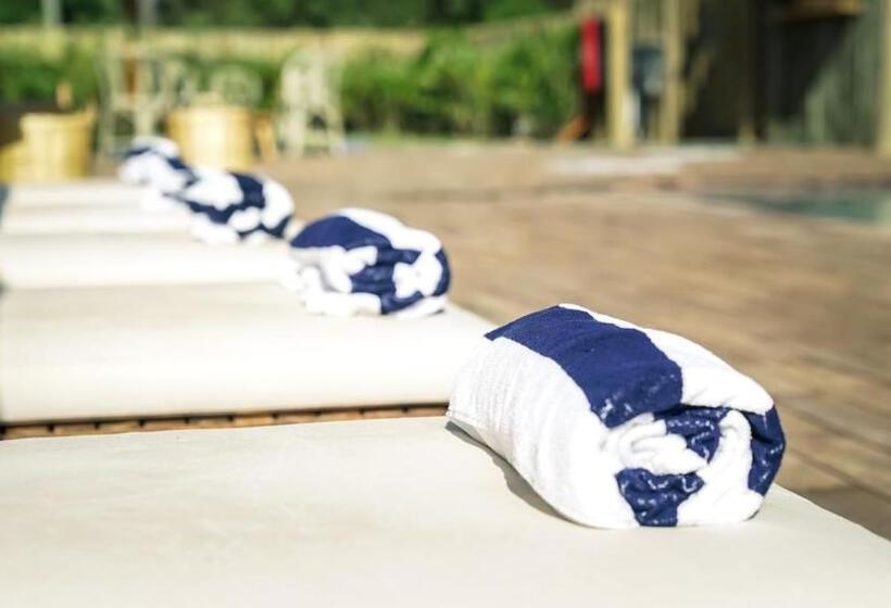 Casagrande Hotel & Beach Club