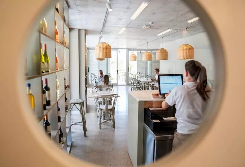 Casagrande Hotel & Beach Club