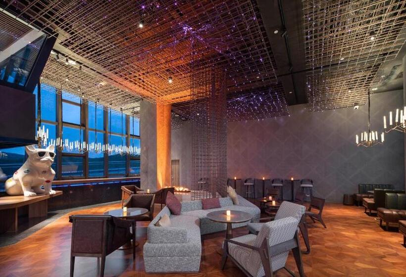 בית מלון כפרי Crowne Plaza Chongli Resort, An Ihg