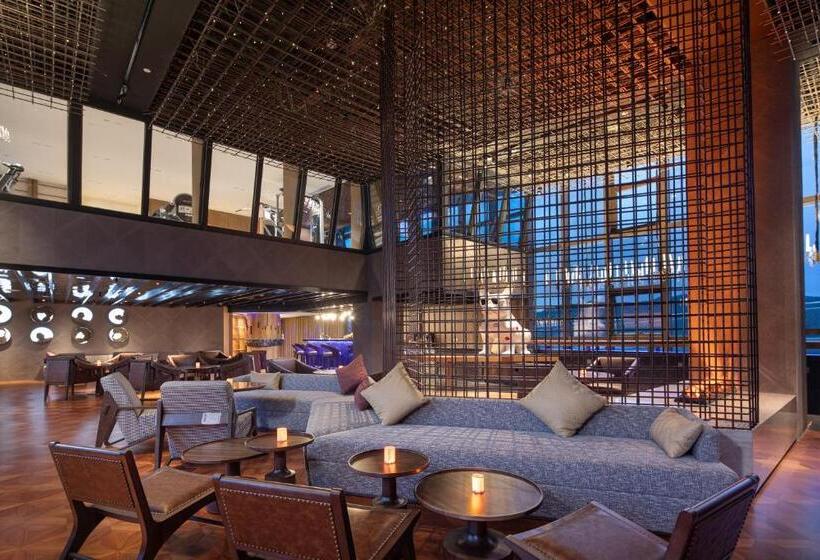 בית מלון כפרי Crowne Plaza Chongli Resort, An Ihg