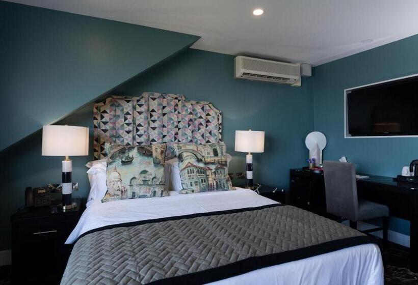 فندق Elephant Rock