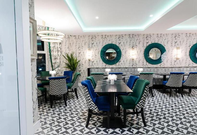 فندق Elephant Rock