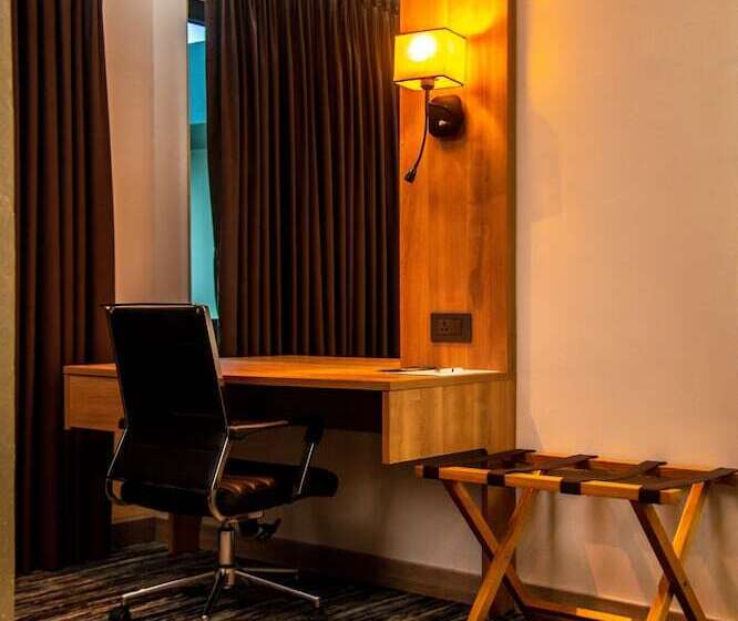 هتل Golden Tulip Lekki