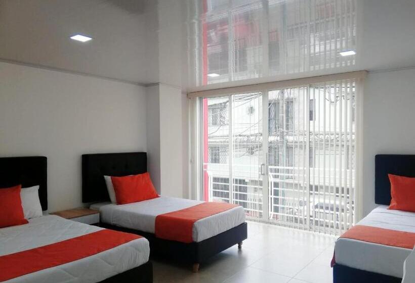 هتل Monarka Edificio