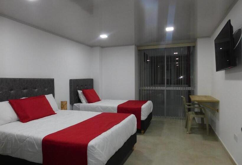 هتل Monarka Edificio