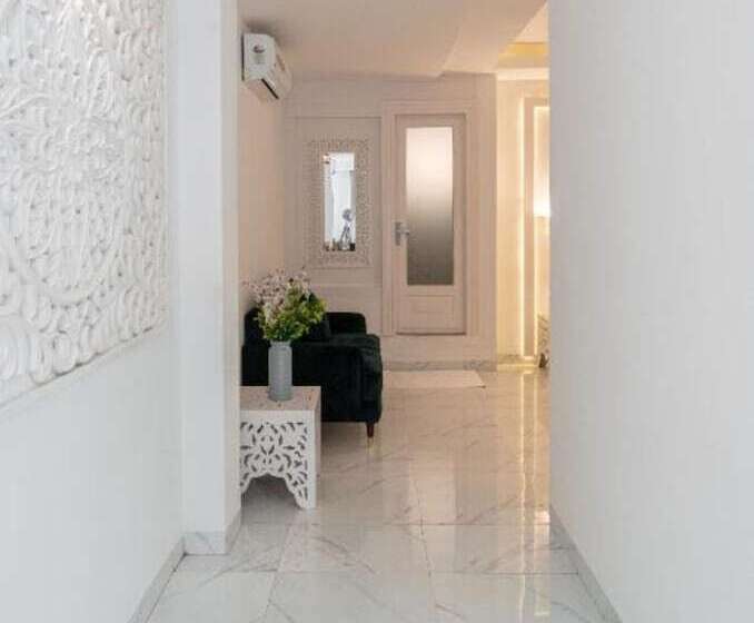 Lillywoods Zac Beach Resort, Calangute