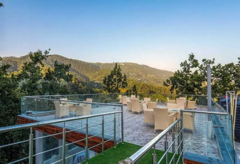 The First View Resort Lansdowne