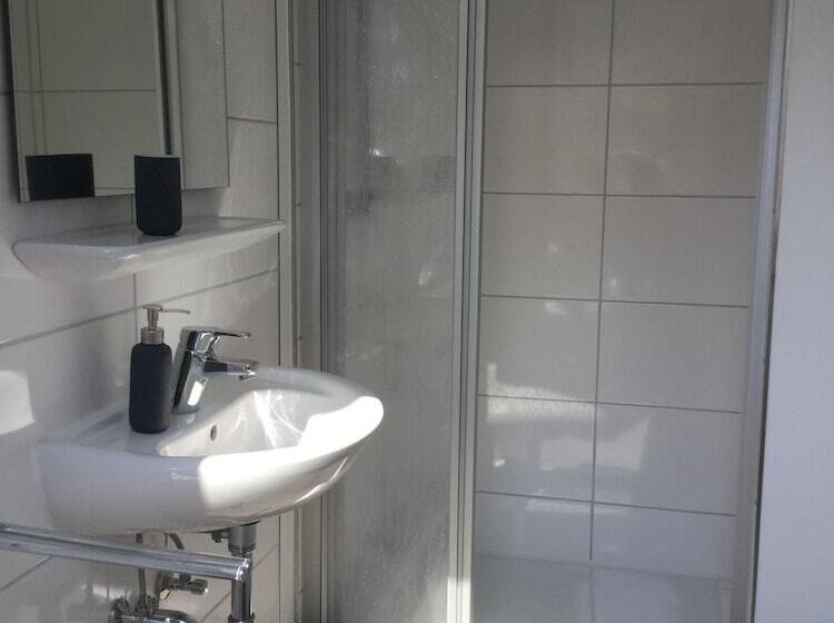 تختخواب و صبحانه Apartment Marit