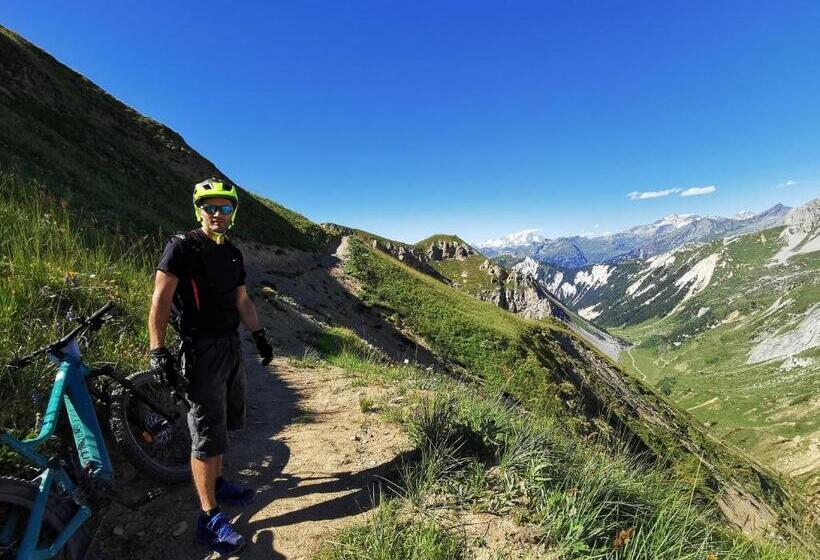Bed and Breakfast Chalet Jardin D Angèle Chambres D Hôtes