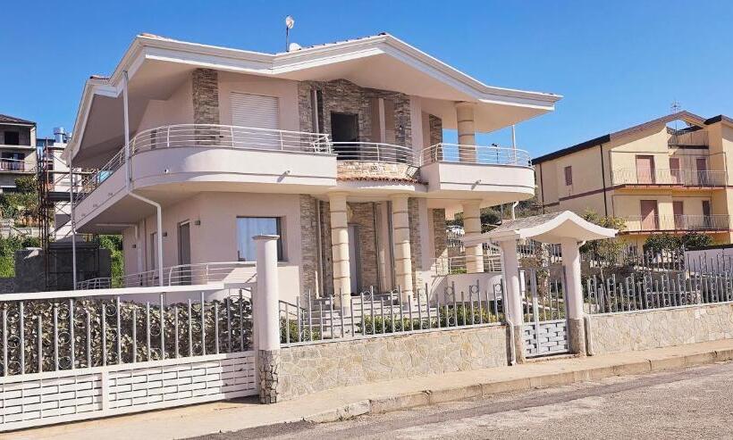 Grillo Superior Apartments