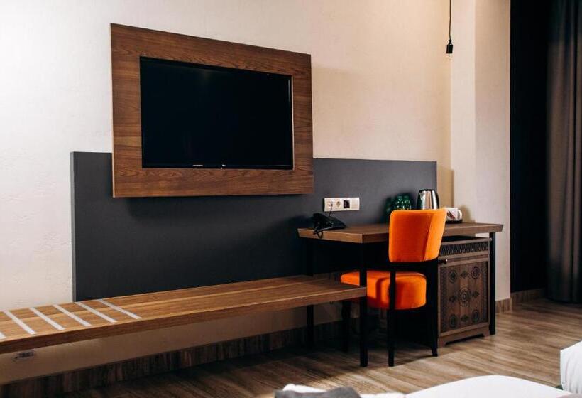 Отель Morva Premium Spa Resort