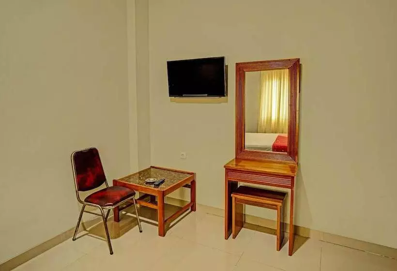 هتل Oyo 3443 Rd Kost2