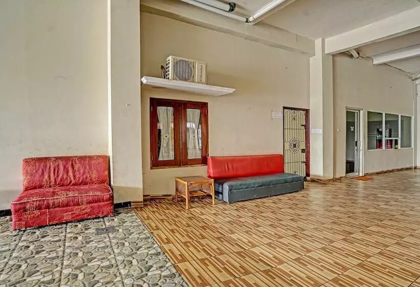 هتل Oyo 3443 Rd Kost2