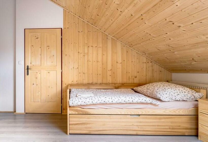 Pensionat Krmelec U Kraví Hory