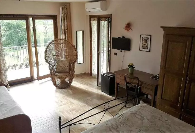 پانسیون Villa Marianna