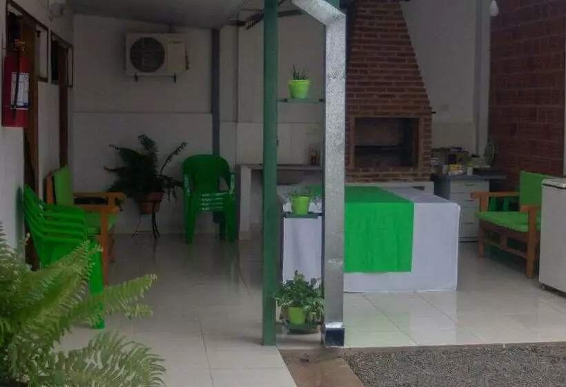 هاستل Helecho S Hostal