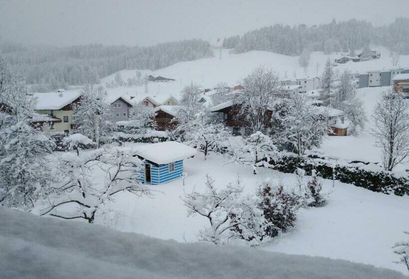 ベッドアンドブレックファースト Privatzimmervermietung Wiederkehr