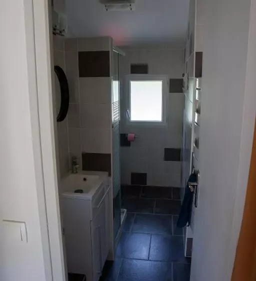 Aamiaismajoitus (B&B) Studio à Deux Au Blagour