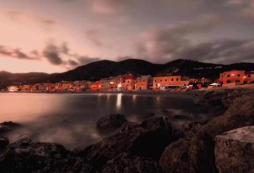 هتل Agriturismo Alveare