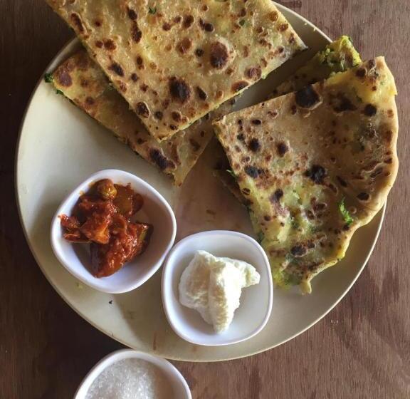 Отель Samyama Retreat