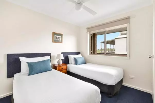 Marine Cove Resort