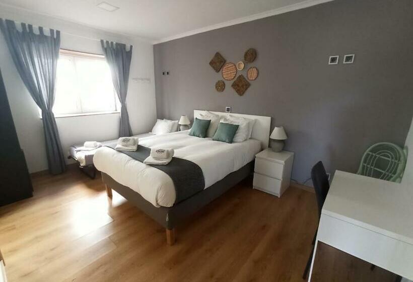 Pensione Like A Local Guest House