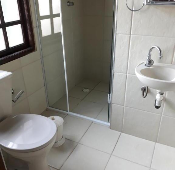 ペンション Suites Economicas