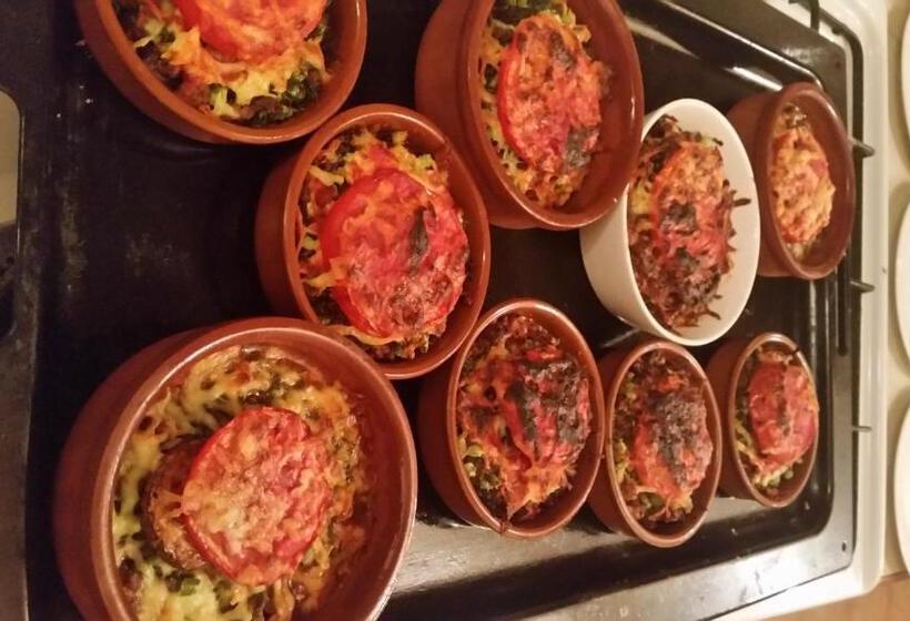 هاستل Bridge House Yerevan Armenia