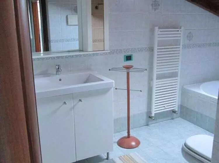 Aamiaismajoitus (B&B) La Casa Del Borgo