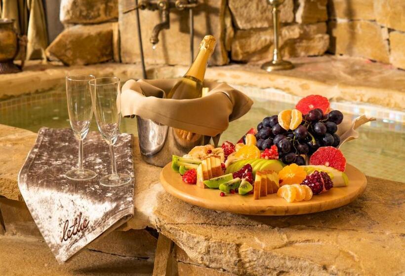 تختخواب و صبحانه Lethe Exclusive