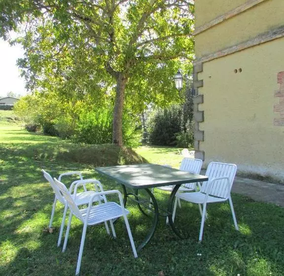 ホテル Agriturismo Dea