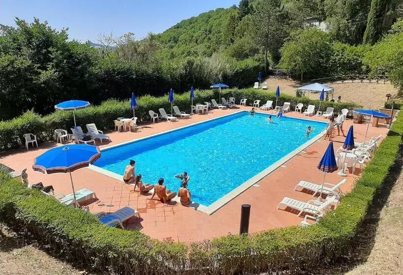 ホテル Agriturismo Dea