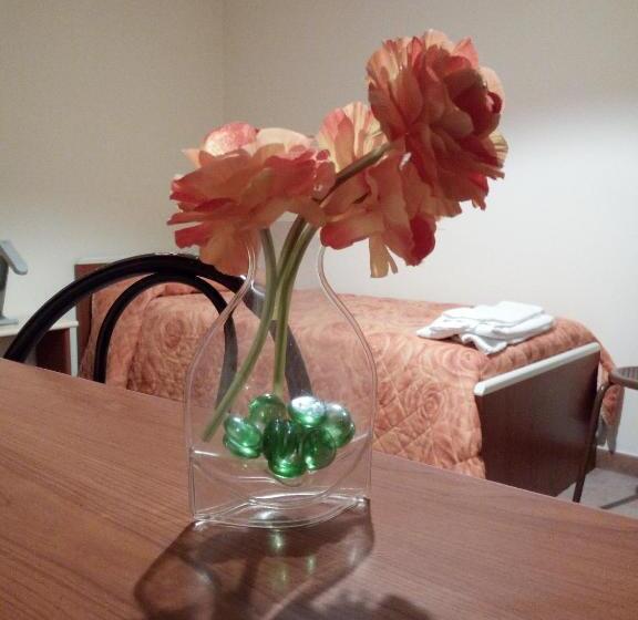 호텔 Albergo Ristorante Pizzeria Del Viale